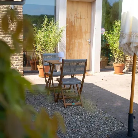 Tweezeven Bed & Breakfast