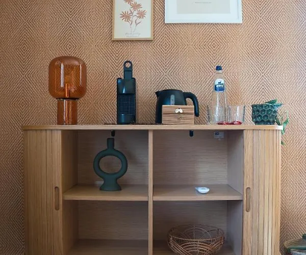 Tweezeven Bed & Breakfast 4*