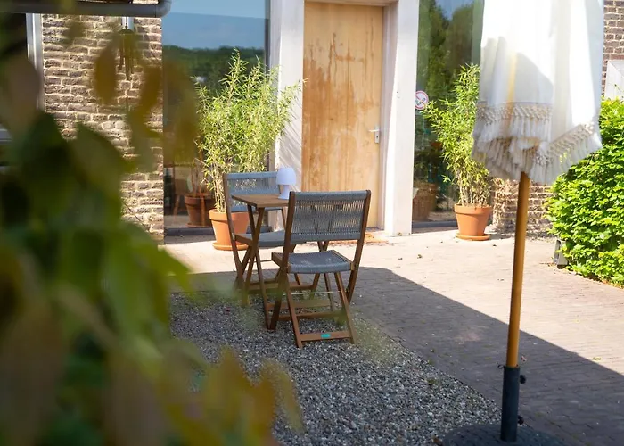 Tweezeven Bed & Breakfast