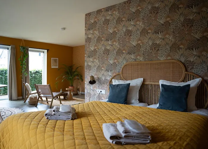 Tweezeven Bed & Breakfast