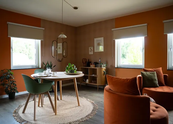 Tweezeven Bed & Breakfast 4*